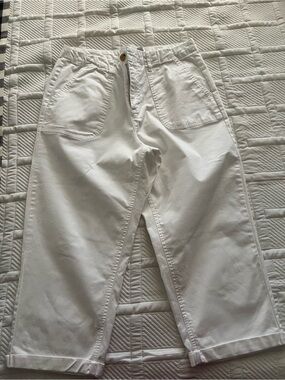 Denim&Co White Wide-Leg Capris with Front Patch Pockets